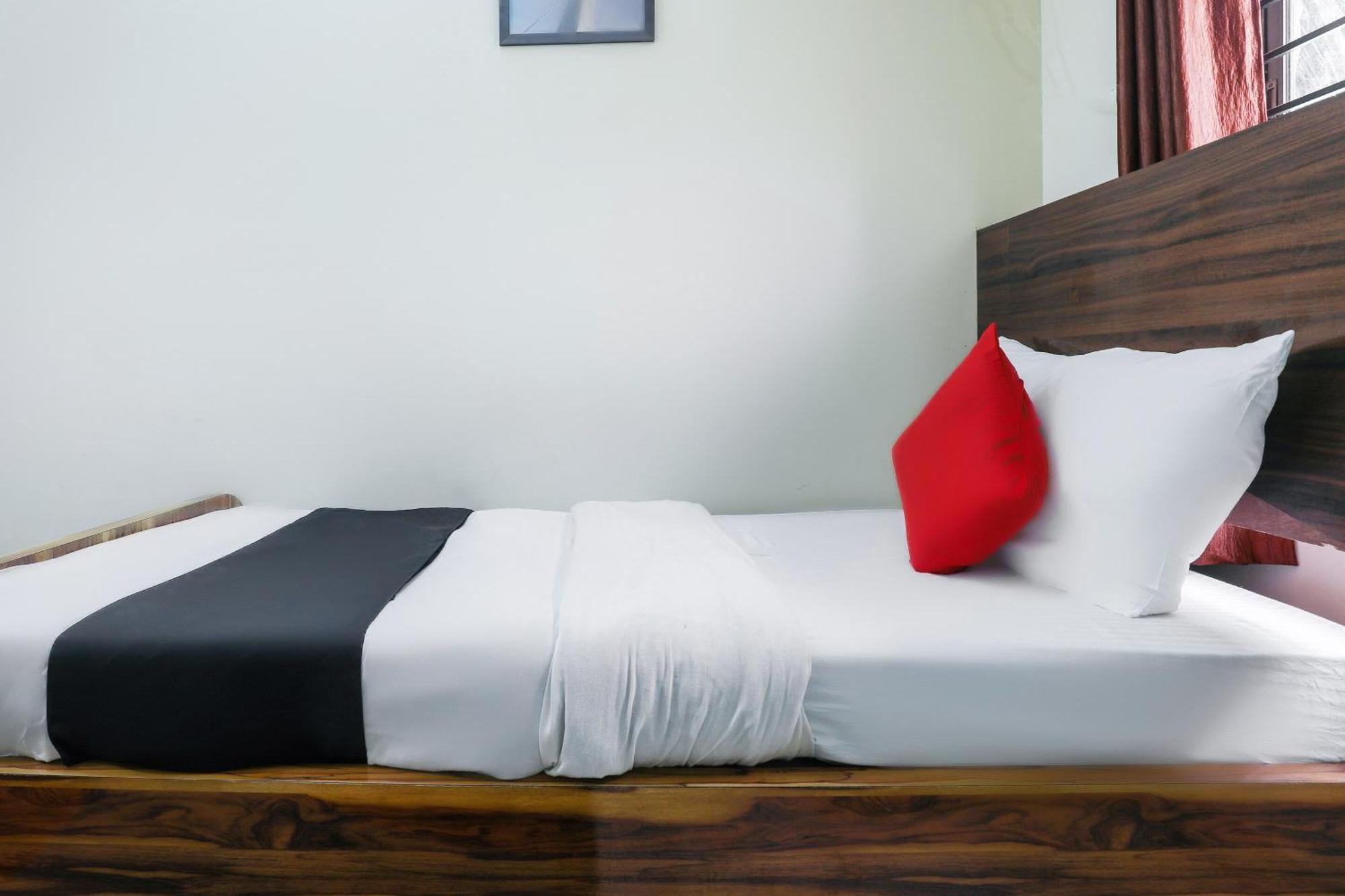 Hotel O Central Inn Dispur Zewnętrze zdjęcie