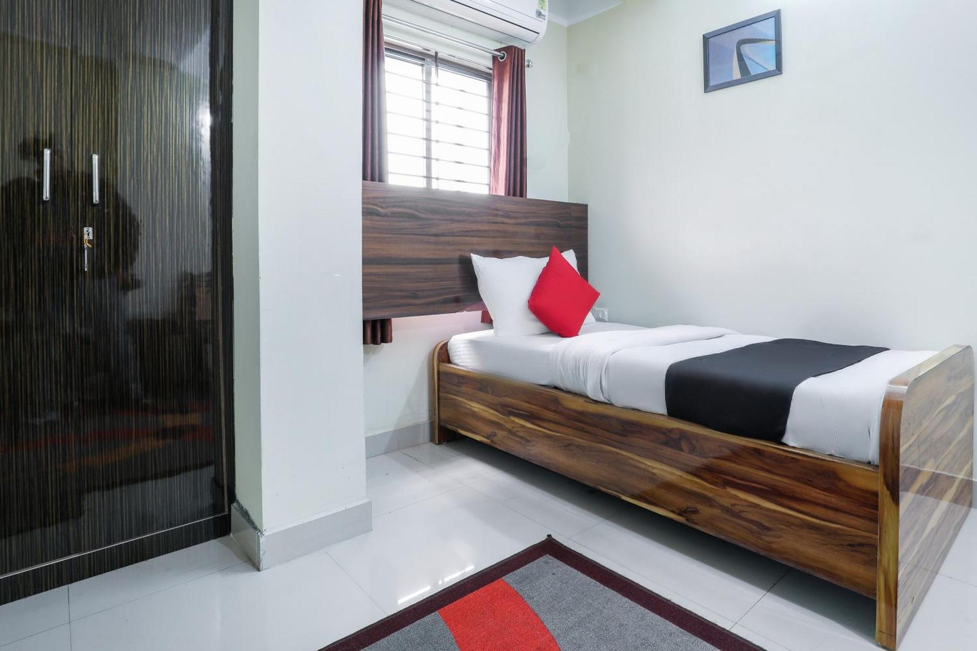 Hotel O Central Inn Dispur Zewnętrze zdjęcie